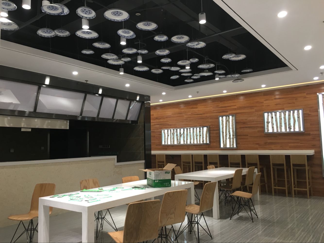 麻辣烫店铺装修效果图