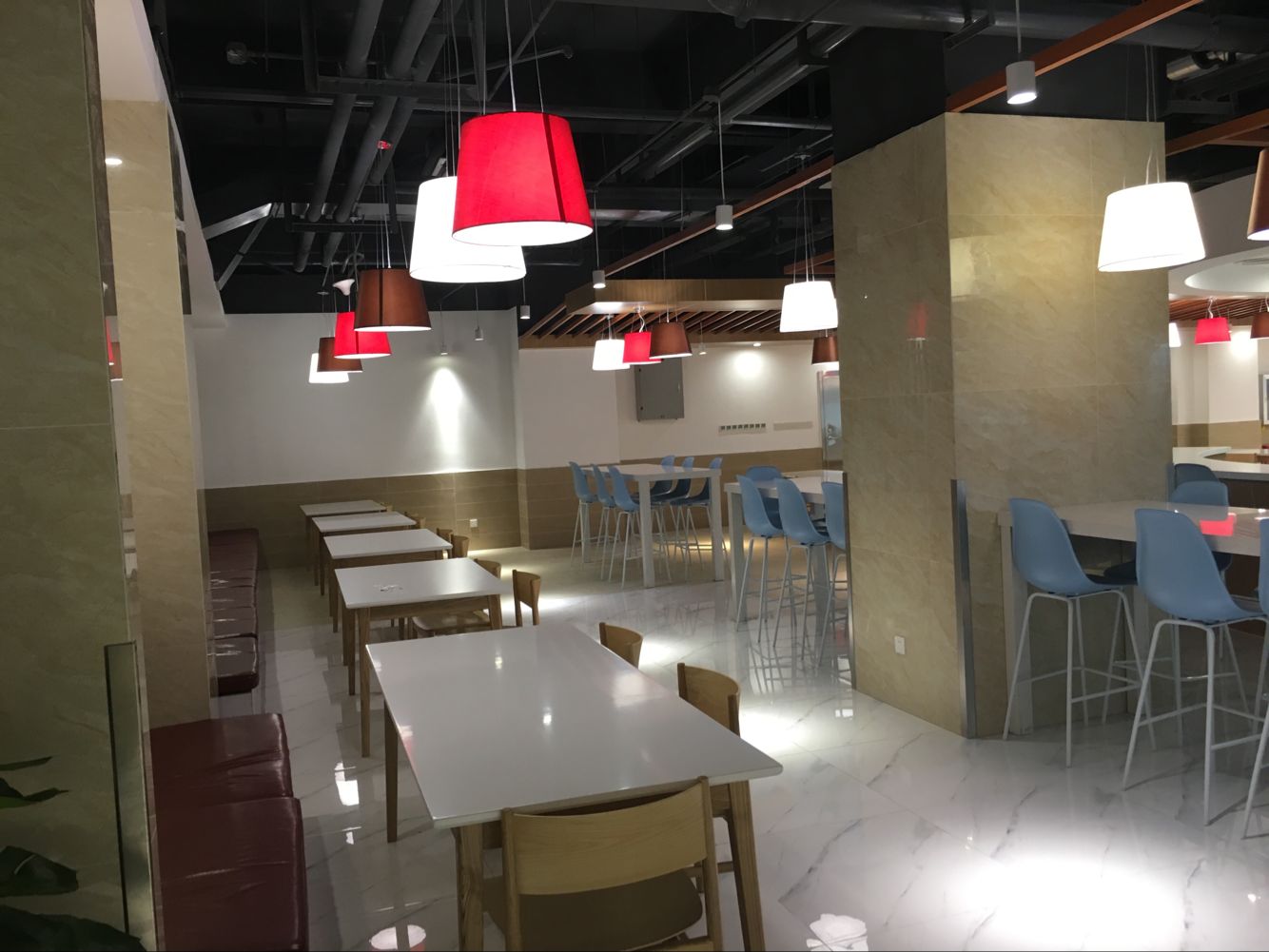 华为员工食堂装修效果图