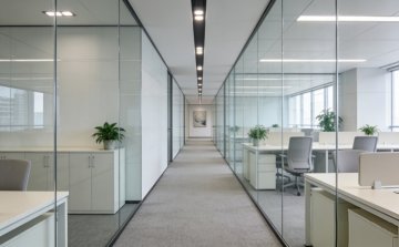 上海现代简约写字楼装修：扩容与软装指南